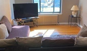 14 Ashland St Unit 2R, Worcester, MA 01609