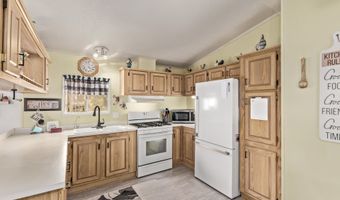 450 W SUNWEST Dr 156, Casa Grande, AZ 85122