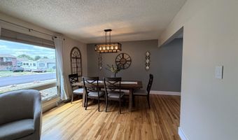 907 BALDWIN Dr, Cheyenne, WY 82001