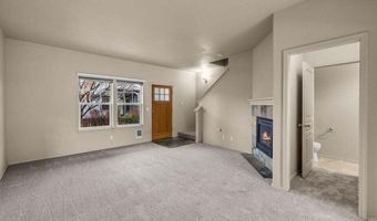 61704 Marigold Ln, Bend, OR 97702