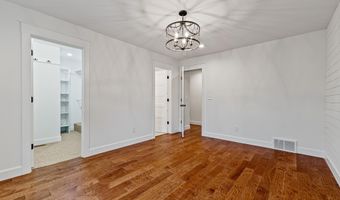 705 Kuhn St, Barboursville, WV 25504