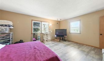 1719 Sunset St, Albert Lea, MN 56007