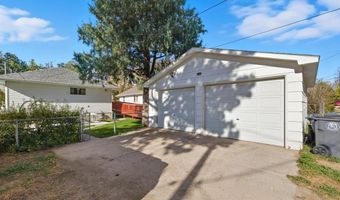1107 E 20TH St, Cheyenne, WY 82001