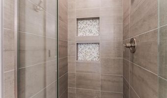 5735 Oak Bend Dr, Las Vegas, NV 89135