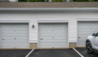 242 Alexandria Way, Bedminster, NJ 07920