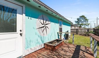 95 W 13TH St, Atlantic Beach, FL 32233