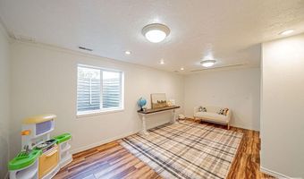 3889 Taylorview Ln, Ammon, ID 83406