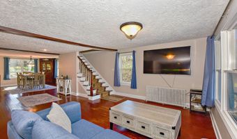 312 Shore Dr, Coventry, CT 06238