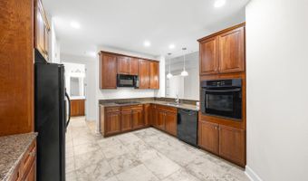 1915 TOWNE CENTRE Blvd #306, Annapolis, MD 21401