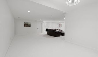 1007 28th St SW, Austin, MN 55912