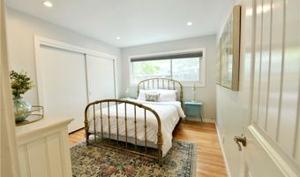 2435 Tuttle St, Carlsbad, CA 92008