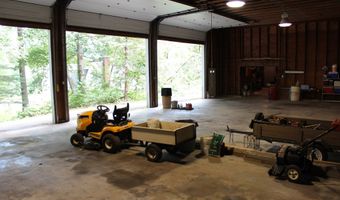 189 Crane Hollow Rd, Bethlehem, CT 06751