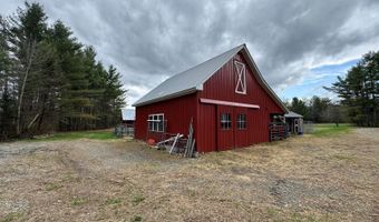 7 Howard Siding Ln, Abbot, ME 04406