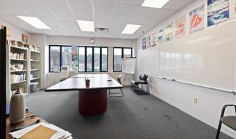 2 Bangor St, Augusta, ME 04330