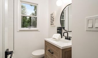 35 WALDRON Rd, Allentown, NJ 08501