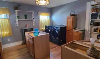 34 Gage St, Augusta, ME 04330