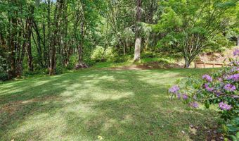 22475 SE Royal Anne Dr, Amity, OR 97101