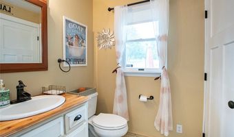 3090 Sourek Rd, Akron, OH 44333