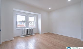 907 N 5th St, Allentown, PA 18102