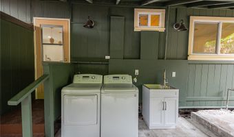 2265 Waiomao Rd, Honolulu, HI 96816