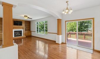 2917 Bayberry Rd, Ames, IA 50014