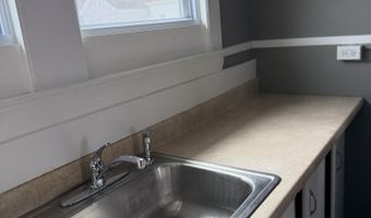 15-17 Pleasant St, Auburn, ME 04210