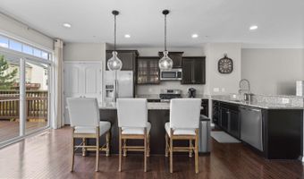 858 NANCY LYNN Ln, Arnold, MD 21012