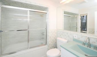 24 Rozmus Ct, Allendale, NJ 07401