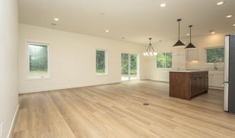 1011 Nokomis St, Alexandria, MN 56308