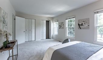 7910 PEYTON FOREST Trl, Annandale, VA 22003