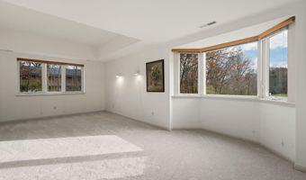 2125 Nature Cove Ct 108, Ann Arbor, MI 48104