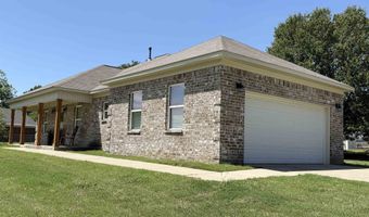 90 SQUIRES GROVE Dr, Atoka, TN 38004