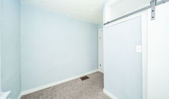 2313 E 5th St, Anderson, IN 46012