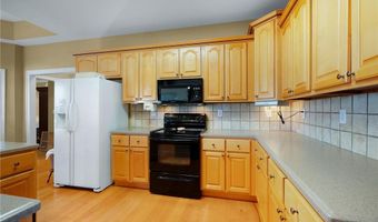 13 Golden Eagle Dr, Adairsville, GA 30103