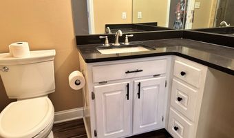 2549 Bascom Dr, Albany, GA 31707