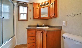 1095 W Big Portage Lake Dr NW B, Backus, MN 56435