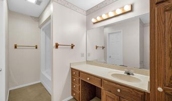 102 Stewart St, Albertville, AL 35950