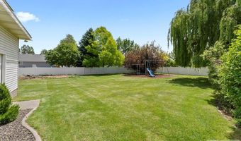 3835 S Taylorview Ln, Ammon, ID 83406