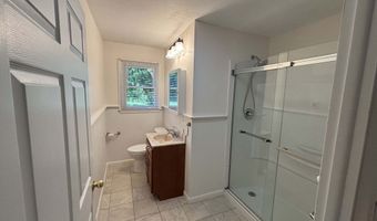 42 Briarwood Dr, Old Saybrook, CT 06475