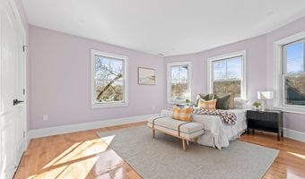 259 Mystic St 259, Arlington, MA 02474