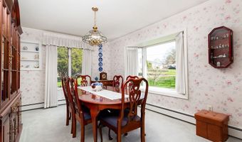 13 Elmar Dr, Danbury, CT 06811