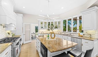 8125 E Oxley Ct, Anaheim, CA 92808