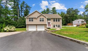 76 Lakehurst Dr, Coventry, RI 02816
