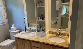 6 Myers Ln, Billerica, MA 01862
