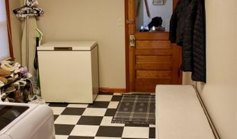 905 Pine St, Atlantic, IA 50022