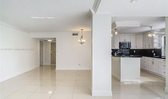 3552 Magellan Cir 122, Aventura, FL 33180