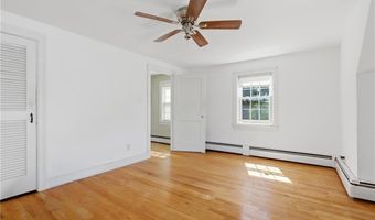 30 Hopkins Ter, Cumberland, RI 02864
