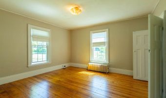 100 Cedar St, Belfast, ME 04915