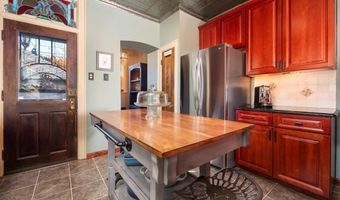 712 N 30TH St, Allentown, PA 18104