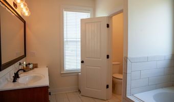 1420 Dunwoody Pl, Appling, GA 30802